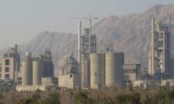 ضرورت نظارت بر واسطه گران و دلالان برای ساماندهی بازار سیمان