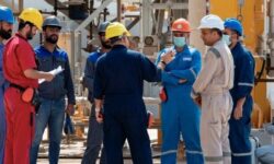 دستور پیگیری مطالبه کارگران پارس جنوبی همچنان روی زمین است!