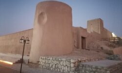 ۲۰ طرح مرمتی بنا‌های تاریخی در استان بوشهر آغاز شد