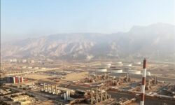 نیروهای بومی در شرکتهای نفتی منطقه بکار گرفته شوند