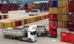 ۲۷ میلیون تن کالا از بنادر استان بوشهر تخلیه و بارگیری شد