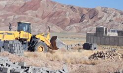 رئیس دادگاه دلوار: بناهای غیرمجاز در مرحله ساخت، تخریب می‌شوند