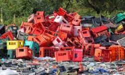 صدور مجوز بازیافت زباله از درگاه ملی مجوزها/ گردش مالی فروش ضایعات ۱۰میلیارد دلار در سال است