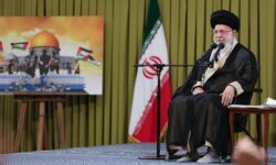 رهبرانقلاب: باید راه صدور نفت و ارزاق به رژیم صهیونیستی بسته شود