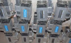 کشف ۸۰ دستگاه ماینر غیرمجاز از مسجد مکی زاهدان