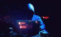 ۸ بانک بزرگ ایرانی در معرض تهاجم هکرها!/ پلیس فتا: همراه‌بانک‌‌ها را فقط از منابع معتبر نصب کنید