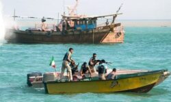 توقیف ۱۲۵ شناور حامل کالای قاچاق در بوشهر/ کشف ۹۲۷ میلیارد تومان کالا