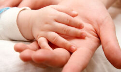 نرخ فرزندآوری در بوشهر به ۱.۵ نفر به ازا هر خانواده رسید