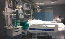 ۲۱ نفر از مجروحان حمله تروریستی در بخشهای ICU بیمارستانهای کرمان بستری هستند