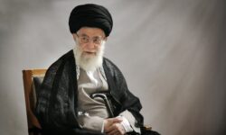 موافقت رهبر انقلاب با عفو یا تخفیف مجازات بیش از دو هزار نفر از محکومان محاکم