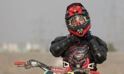 موتورسواری زنان ممنوع یا آزاد؟/ نقش دولت محمود احمدی‌نژاد در ممنوعیت موتورسواری زنان