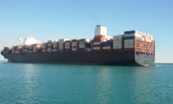 هیات دولت فعالیت تجاری در منطقه ویژه بوشهر را ابلاغ کرد