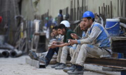 سناریوهای افزایش حقوق و دستمزد سال ۱۴۰۴ + جزئیات