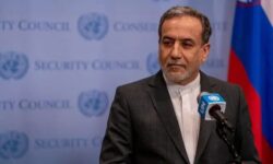 عراقچی درباره طرح بحث جزایر سه گانه ایرانی در دیدار پزشکیان و بن زاید: هیچ وقت، هیچ فرصتی را برای طرح مواضع درباره جزایر ایرانی از دست ندادهایم