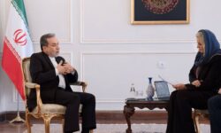 مصاحبه مهم عباس عراقچی با روزنامه آلمانی اشپیگل | شارمهد یک آلمانی تروریست بود | من خودم دیدم پلیس آلمان کسی که فقط روی ماشین خط انداخته بود را کشت