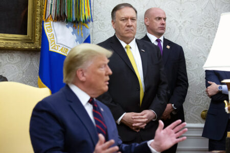 این ۵ نفر سیاست ترامپ را درباره ایران شکل می دهند | چرا ترامپ ۲۰۲۴ متفاوت خواهد بود؟