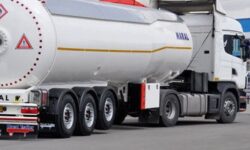 بالاخره ماجرای قاچاق ۳۰ میلیون لیتر سوخت چه بود؟