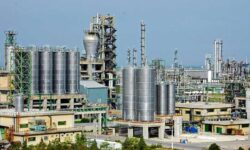 قطع گاز ۸ شرکت پتروشیمی تولید متانول بوشهر به علت برودت هوا