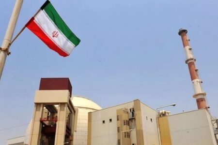 حمله به تاسیسات هسته‌ای ایران در دستور کار ترامپ!/ همکاری آمریکا با اسرائیل چگونه خواهد بود؟