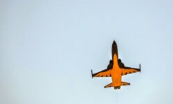 نیروی هوایی ایران مجهز به جنگنده های نسل ۴ و ۵ می شود