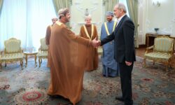 وزیر خارجه عمان در سفر به ایران حامل چه پیامی بود؟/ تأکید تهران بر «کانال سوئیس»