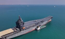 بزرگترین پروژه الحاق نظامی رقم خورد+ تصاویر | ویژگی‌های منحصربه فرد ناو پهپادبر شهید باقری از زبان فرمانده