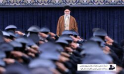 رهبر انقلاب: مذاکره با آمریکا هوشمندانه، عاقلانه و شرافتمندانه نیست | تهدیدمان بکنند، تهدیدشان می‌کنیم