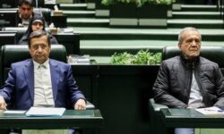استیضاح وزیر اقتصاد رای آورد/ همتی برکنار شد