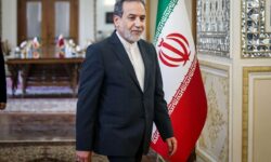 عراقچی: ایران آماده گفتگو با کشورهای اروپایی است