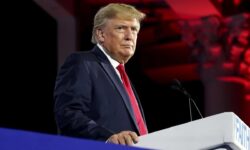 اسکای نیوز متن کامل ادعایی نامه ترامپ به ایران را منتشر کرد