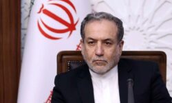 عراقچی: در حال بررسی هستیم که در دور بعدی مذاکرات شرکت کنیم یا خیر