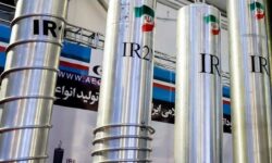 دو مقام ایرانی می‌گویند کنسرسیوم غنی‌سازی در کیش یا قشم احداث شود