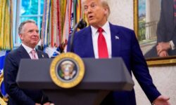 ترامپ، ایران را به استفاده از روش دیگر تهدید کرد | به ‌زودی با ایرانی‌ها دیدار خواهیم کرد