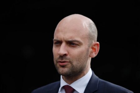 وزیر خارجه فرانسه: سیگنال‌های روشنی از ايران دریافت کرده‌ایم که آمادگی برای گفت‌وگو، مشروط بر برقراری آتش‌بس را تأیید می‌کند