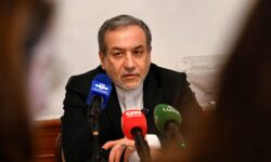 عراقچی: میزان آسیب ها در فردو خیلی زیاد است/ غنی سازی غرور و افتخار ملی ایرانیان است