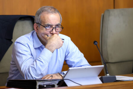 پزشکیان در گفت‌وگو با تاکر کارلسون: توان نظامی‌مان را تقویت می‌کنیم تا هوس حمله نکنند