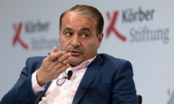 ارزیابی عدم فروش جنگنده سوخو-۳۵ و پدافند اس- ۴۰۰ روسی به ایران