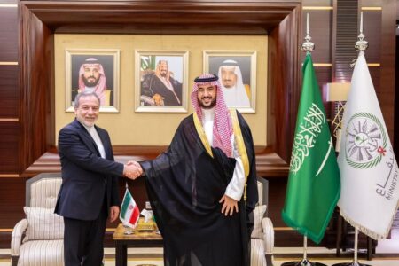 توئیت مهم وزیر دفاع عربستان در پی دیدار با عراقچی