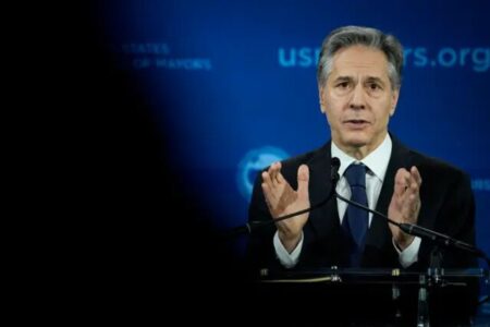 اعتراف جنجالی مقام ارشد پیشین آمریکا درباره همسویی جامعه و حکومت در ایران/ چرا غرب با ایرانیان غریبه است؟