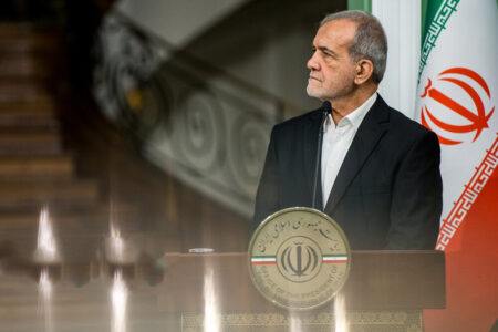 پزشکیان:با حرف ترامپ موافقم | آماده‌ایم دوباره به عمق اسرائیل حمله کنیم | شکی نیست که کشور ما با نفوذهایی مواجه بود | واکنش پزشکیان به تلاش برای ترورش