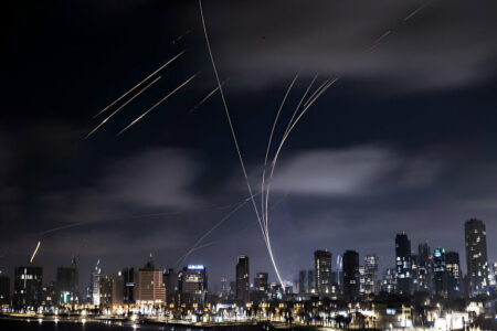 اسرائیل هیوم: ضربات موشکی ایران کاری و غیرقابل سانسور بود