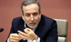 عراقچی: در مذاکرات قبلی؛ در مقابل خواسته آنها مقاومت کردیم | ناامید شدند و به سوی حمله نظامی رفتند | تا نقطه مذاکره با آمریکا فاصله داریم