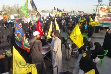 راه‌اندازی موکب قرآنیان استان بوشهر در مسیر پیاده روی اربعین حسینی