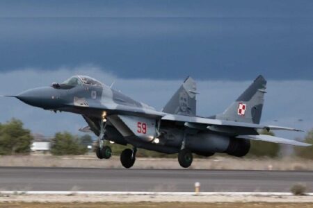 روسیه جنگنده میگ-۲۹ به تهران ارسال کرد؛ ایران برای جنگ آماده می شود؟ |جروزالم پست: ایران در حال تقویت زرادخانه موشکی خود است