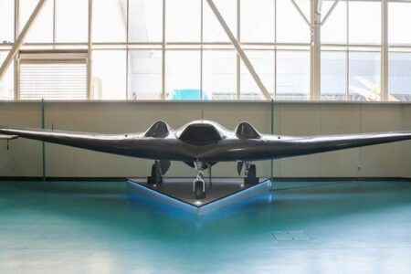 هراس و هشدار اسرائیل: ایران هواپیماهای شبیه بی-۲ توسعه داده