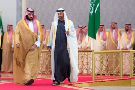 جلسات محرمانه اسرائیل و اعراب در مورد ایران در ۳ سال اخیر و حتی پس از جنگ غزه/ محور اصلی جلسات، طرح دفاع هوایی برای مقابله با موشک‌ها و پهپاد‌های ایران بوده