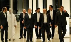 اکونومیست: آمریکا اوایل امسال پیشنهاد کرد غنیسازی تا ۳٫۶۷ درصد در خاک ایران، اما به مدیریت یک کنسرسیوم احتمالاً شامل واشنگتن، انجام شود / دیپلماتهای ایرانی همچنان از این پیشنهاد سخن میگویند