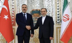 سفر همزمان مقامات ترکیه و عربستان به تهران+ جزئیات | دیدارهای مهم عراقچی