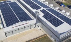 ۲۰۰ مگاوات نیروگاه خورشیدی استان بوشهر تا تابستان آینده وارد مدار میشود