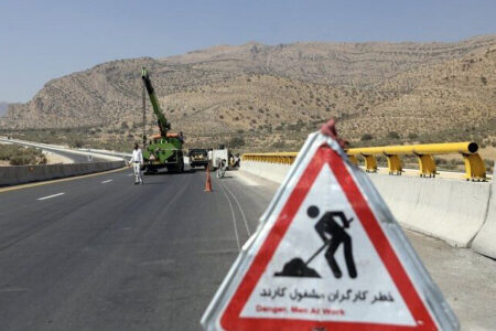 بوشهر رتبه نخست برخورداری از راه روستایی آسفالته را دارد